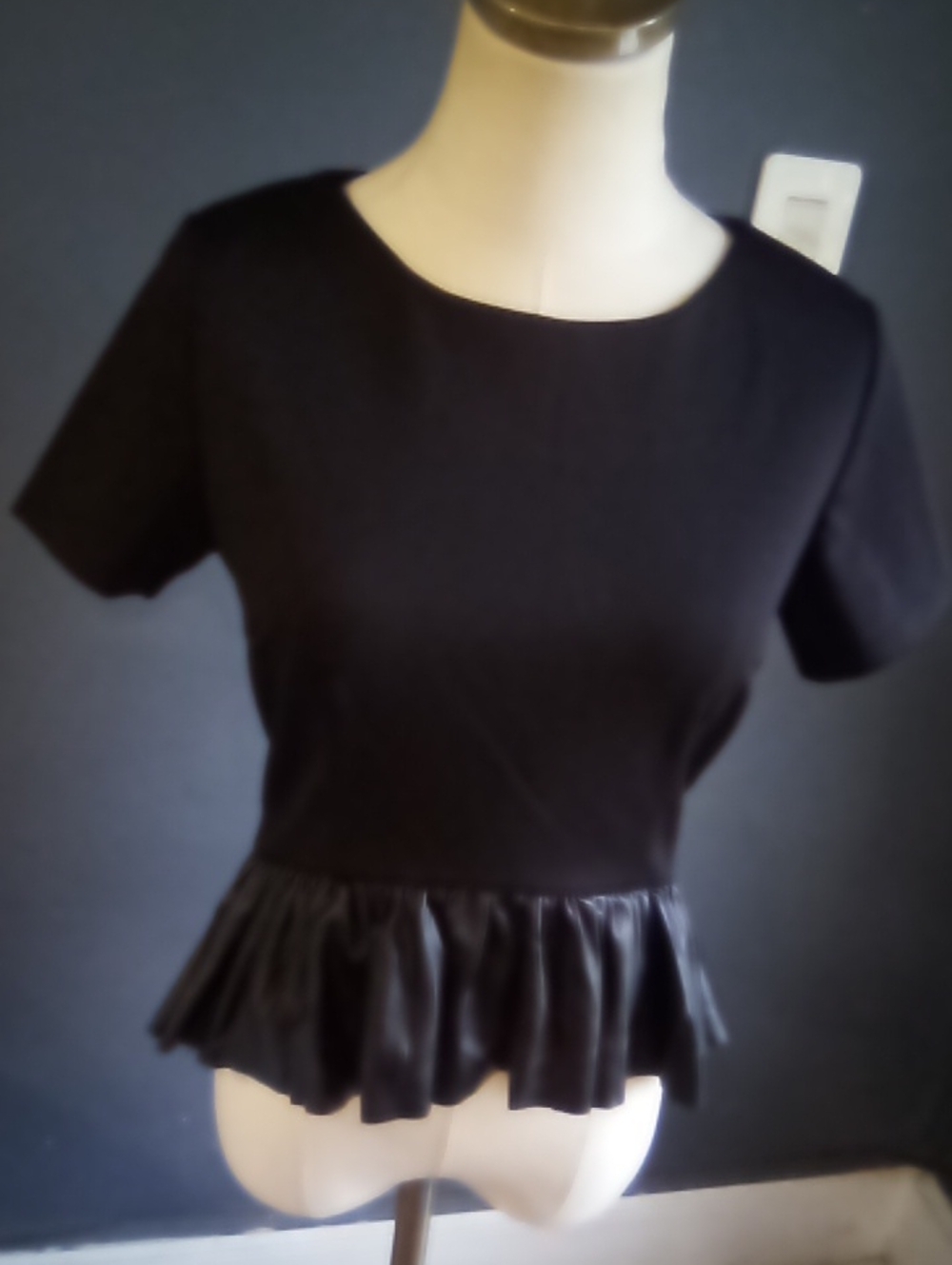 Black Short-Sleeve Peplum Crop Top with Faux-Leather Hem